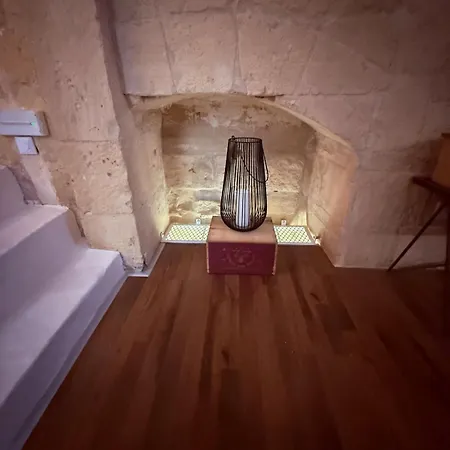 Semesterbostad Charming 17th Century House Of Character In The Historical Three Cities Cospicua